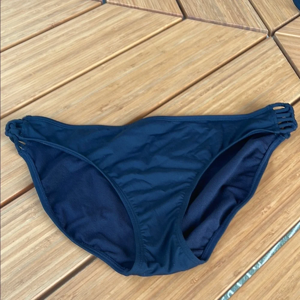 Athleta bikini Swim Bottom black - Picture 1 of 6
